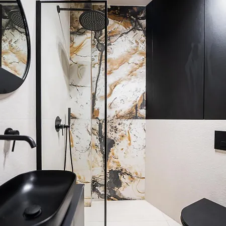 Ksiecia Witolda ~ Self Check-in 20h Apartment