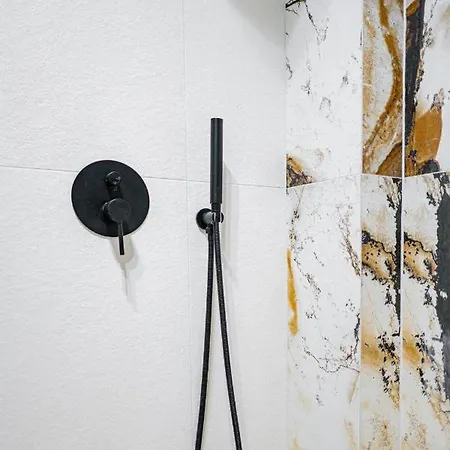 Ksiecia Witolda ~ Self Check-in 20h Apartment