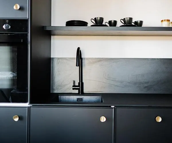 Ksiecia Witolda ~ Self Check-in 20h *